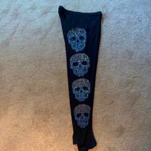 Vocal skull leggings
